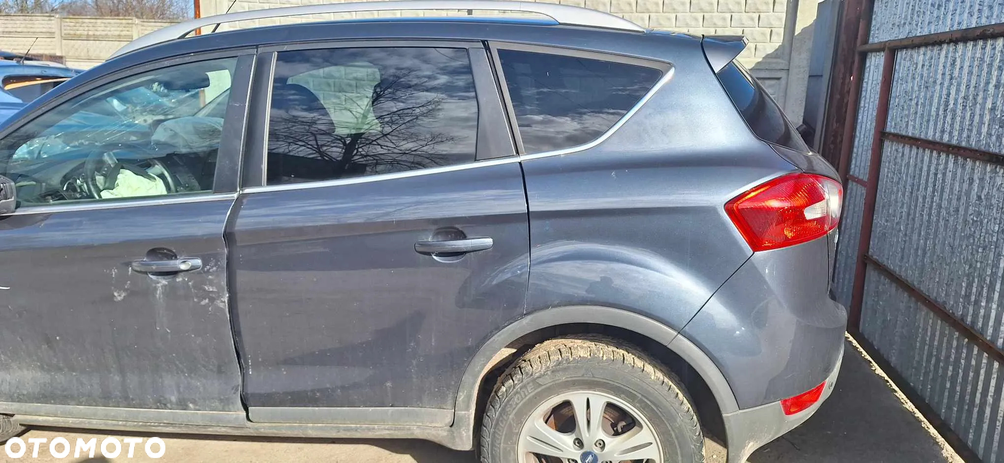 Ford KUGA MK1 I 2WD belka zawieszenie tył - 7