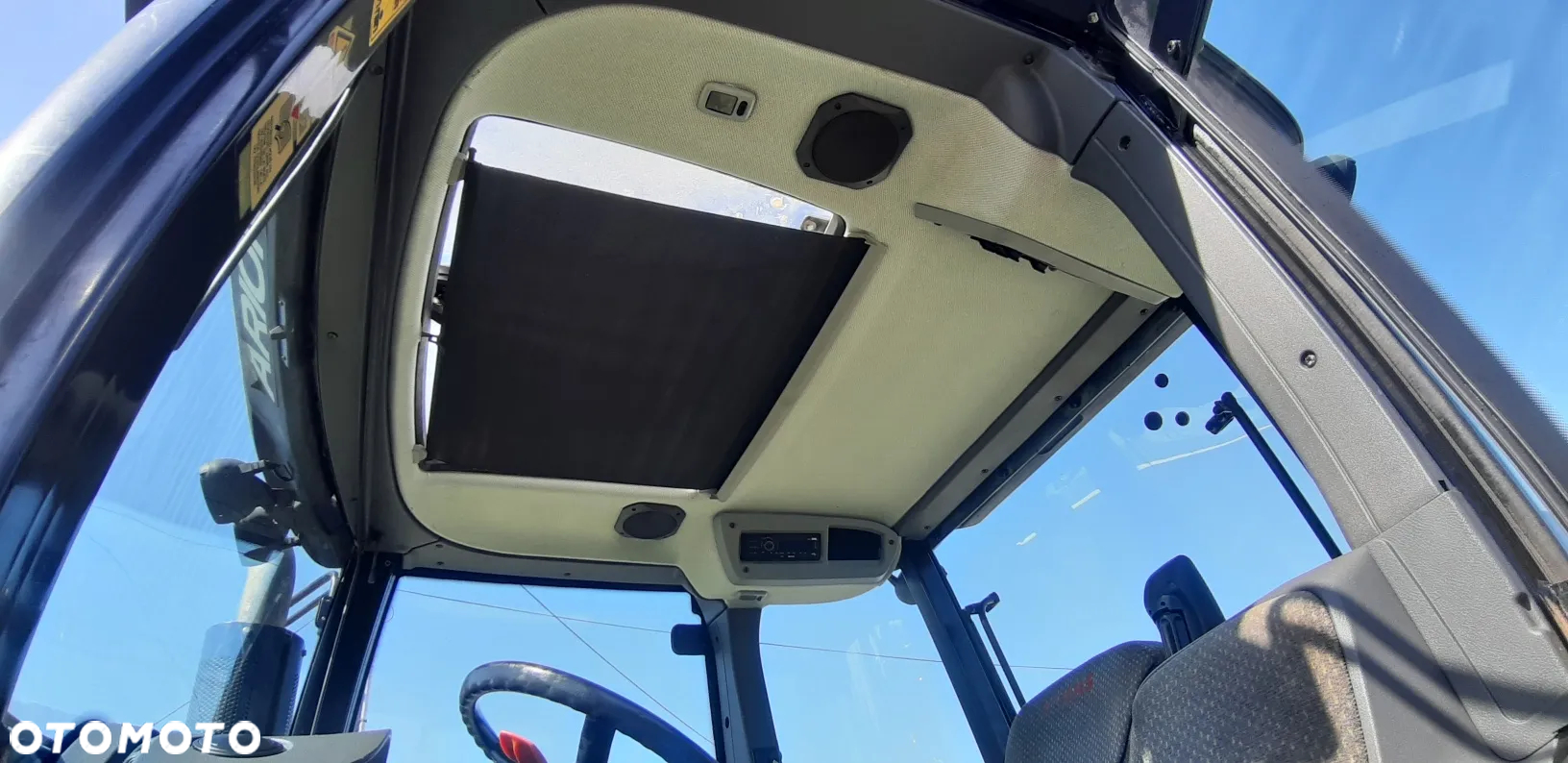 Claas Arion 410 - 13