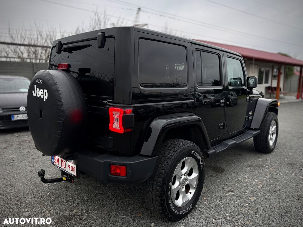 Jeep Wrangler Unlimited Hard-Top 2.8 CRD DPF Automatik Sahara - 11