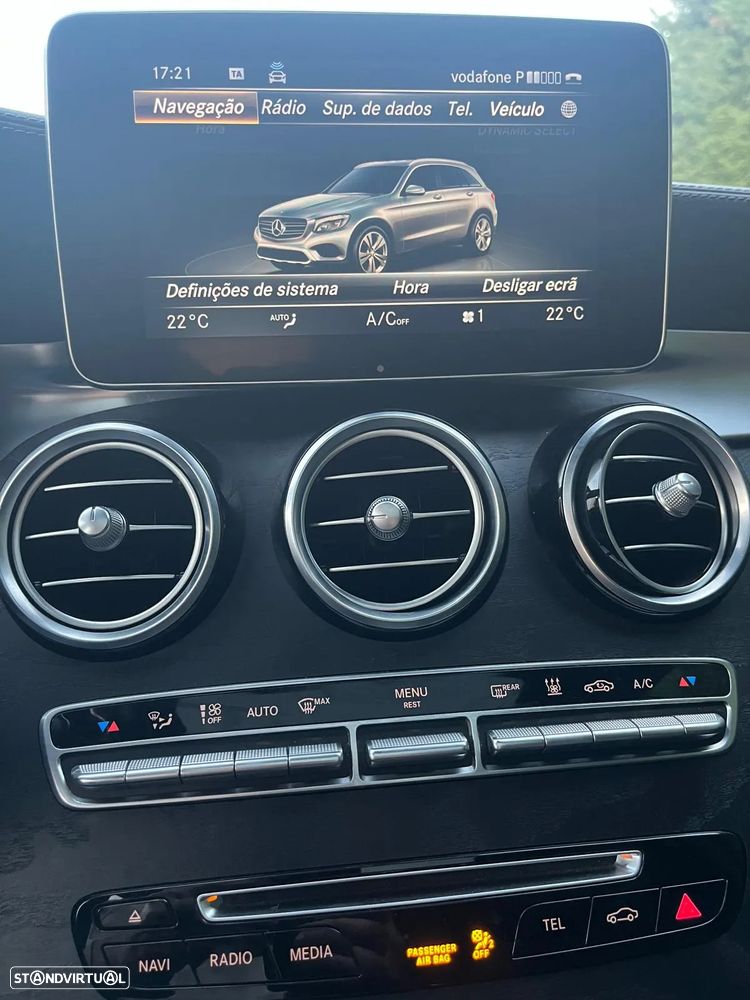 Mercedes-Benz GLC 350 e 4Matic 7G-TRONIC AMG Line - 28