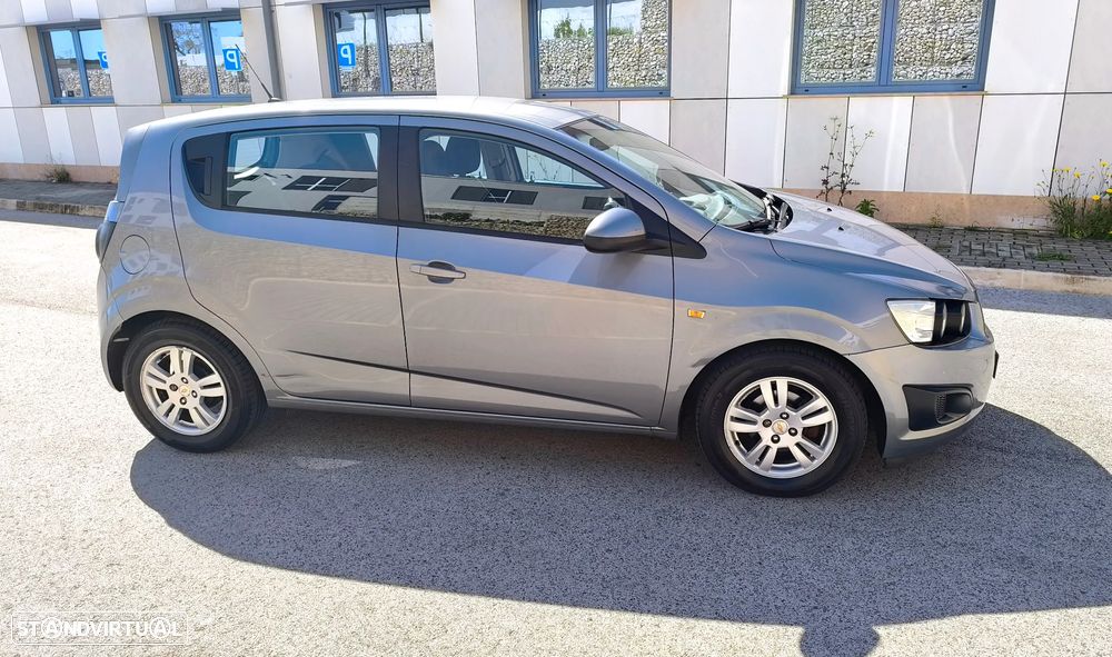 Chevrolet Aveo 1.2 LT ECO - 5