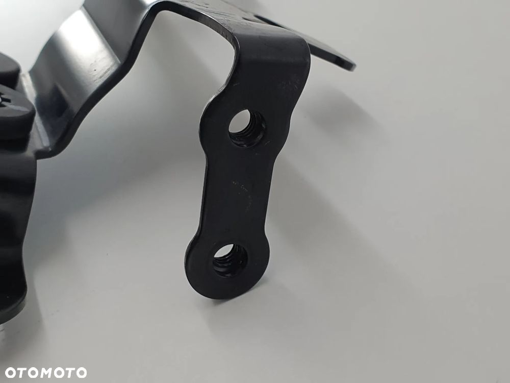 MOCOWANIE POMPY ABS PODSTAWA HONDA  CMX 500 REBEL - 10