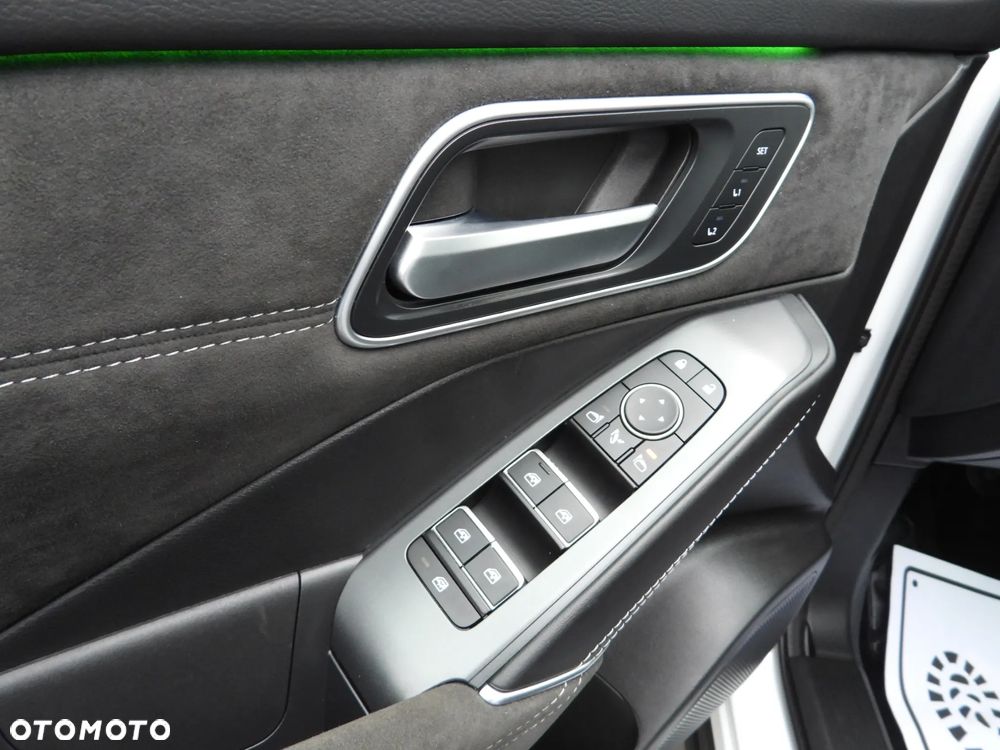 Nissan Qashqai 1.3 DIG-T MHEV Xtronic Tekna+ - 36