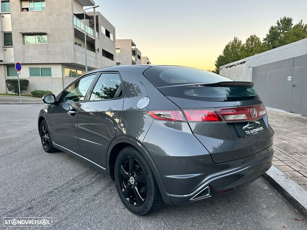 Honda Civic 1.4 i-VTEC Sport Edition - 7