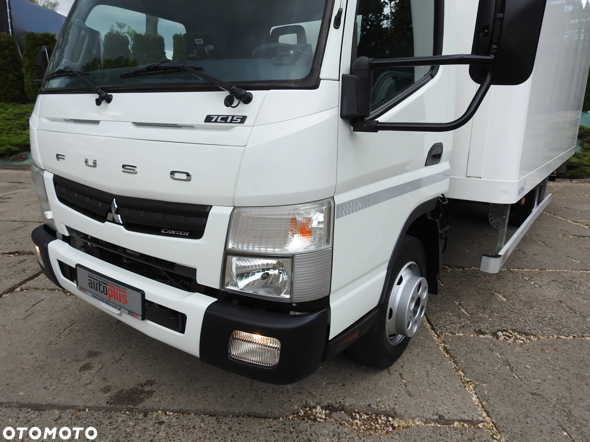 Mitsubishi CANTER FUSO 7C15 KONTENER CHŁODNIA WINDA 14 PALET -4*C ZASILANIE 230V KLIMATYZACJA AUTOMATYCZNA SKRZYNIA 150KM  [1866] - 26