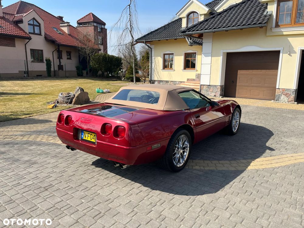 Chevrolet Corvette Convertible 5.7 - 13