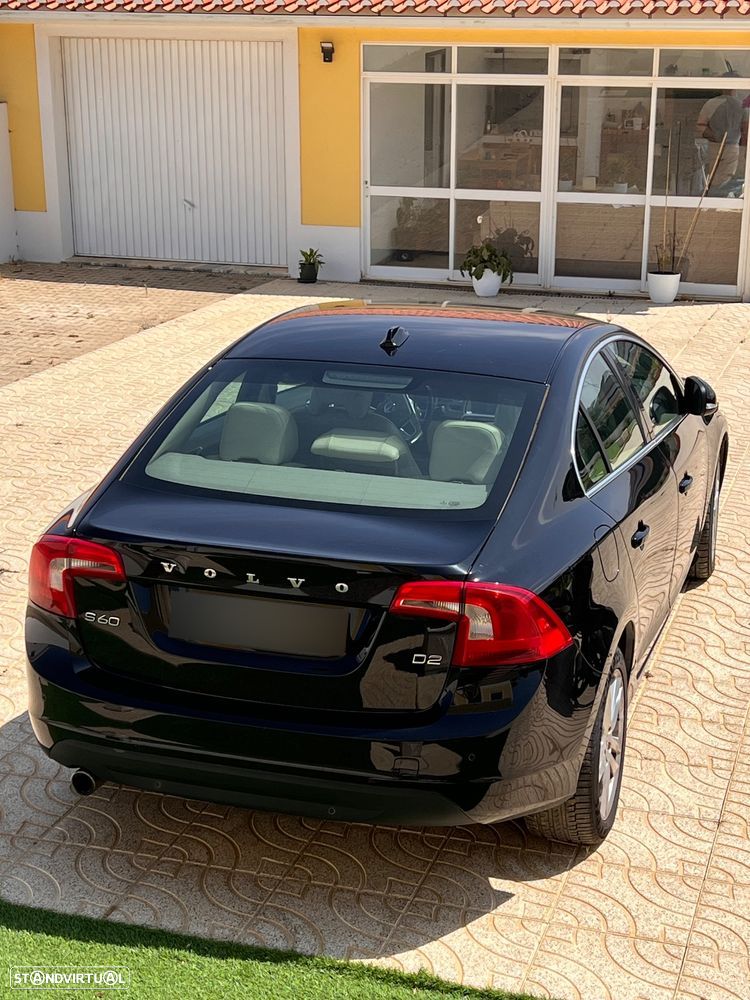 Volvo S60 1.6 D2 Drive Summum Start/Stop - 8