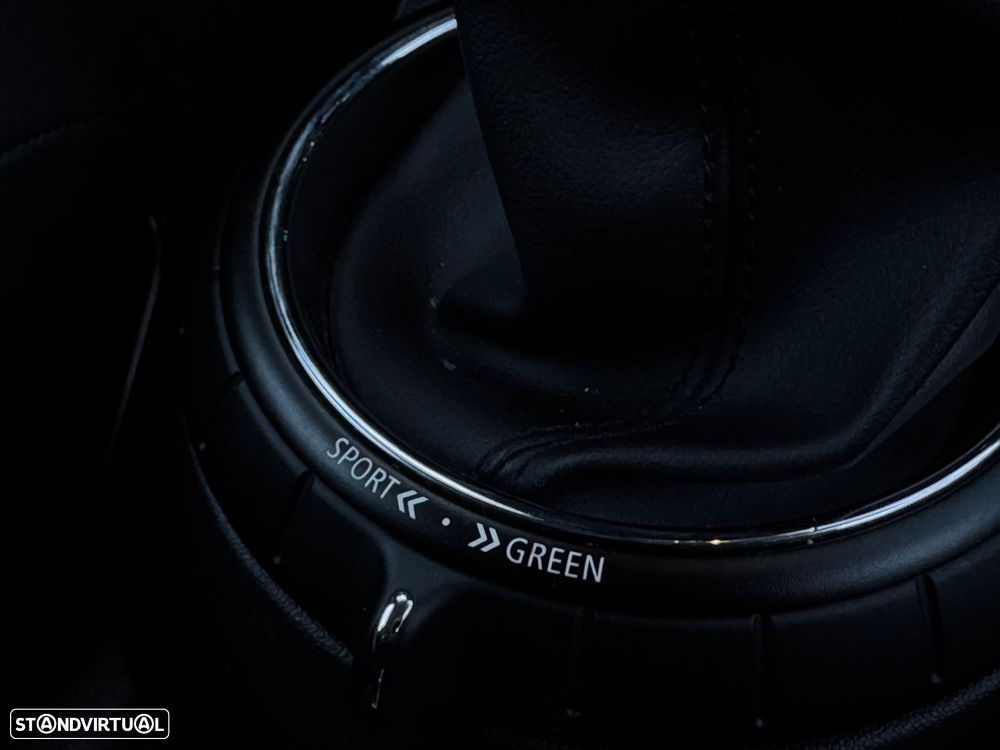 MINI 3 Portas Cooper D - 14