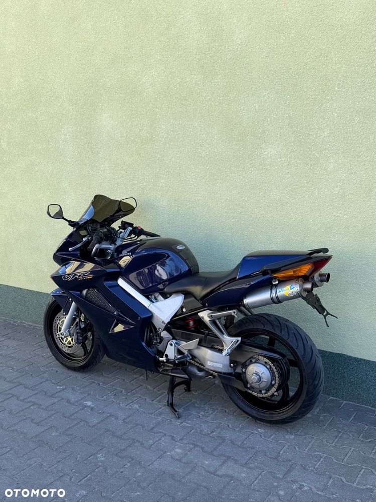 Honda VFR - 20