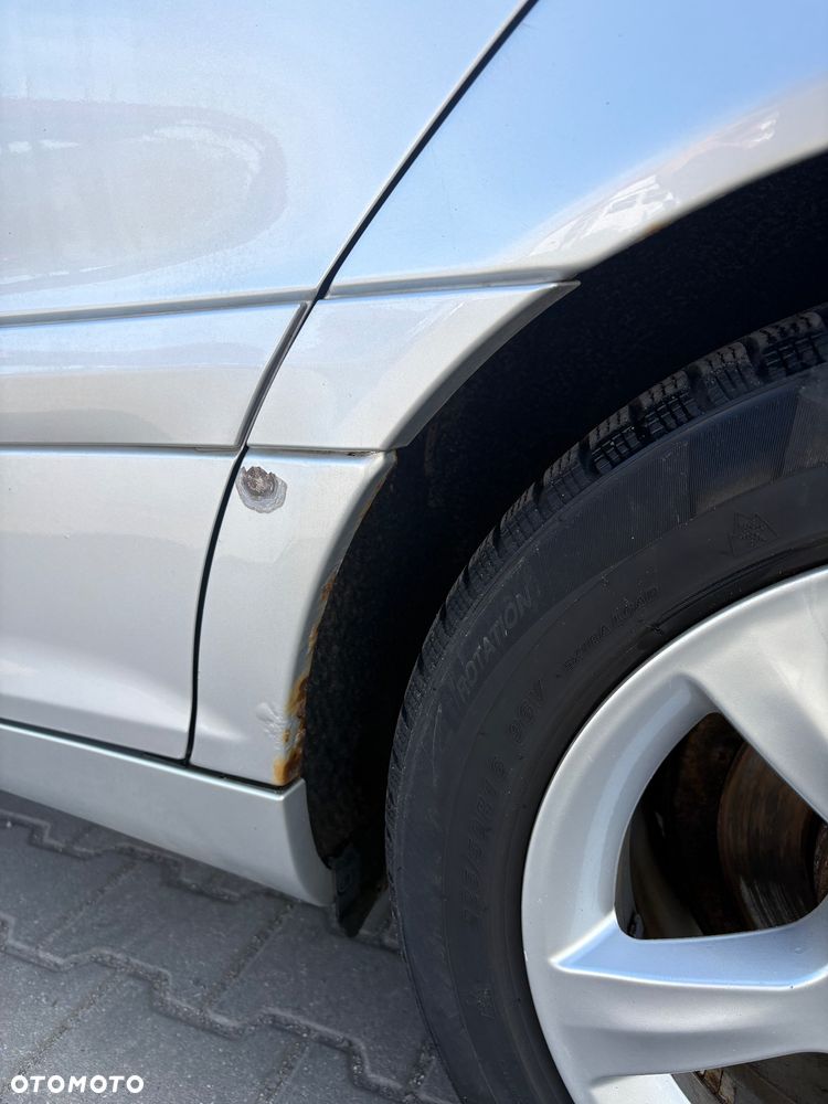 Mercedes-Benz Klasa C 180 T Kompressor Classic - 14