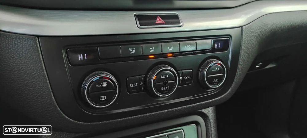 VW Sharan 2.0 TDI Trendline - 38