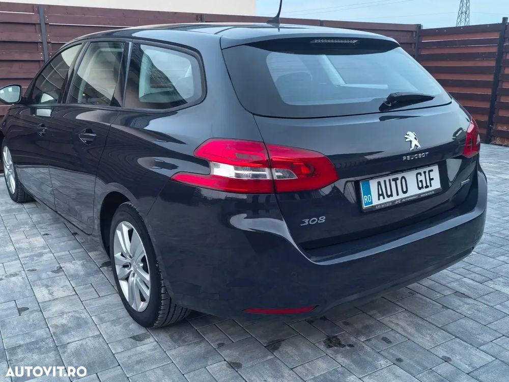 Peugeot 308 e-HDi 115 Stop & Start Active - 8