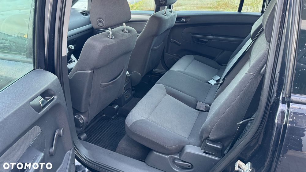 Opel Zafira 1.8 Enjoy - 14