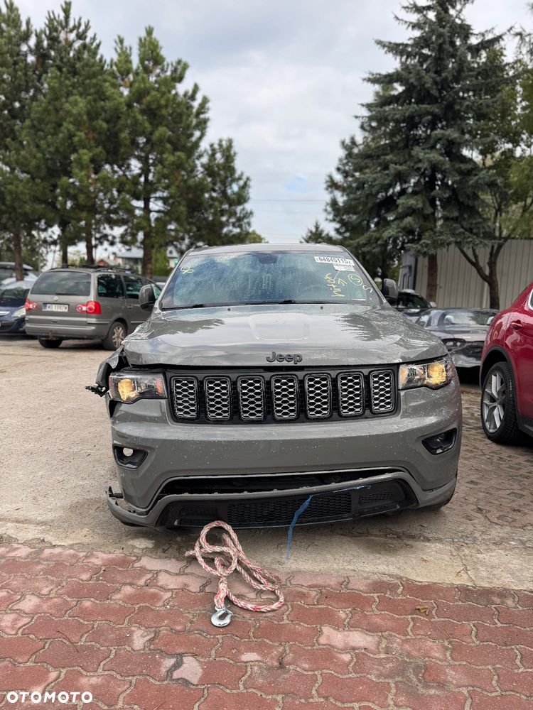 Jeep Grand Cherokee 3.6 V6 Laredo - 8