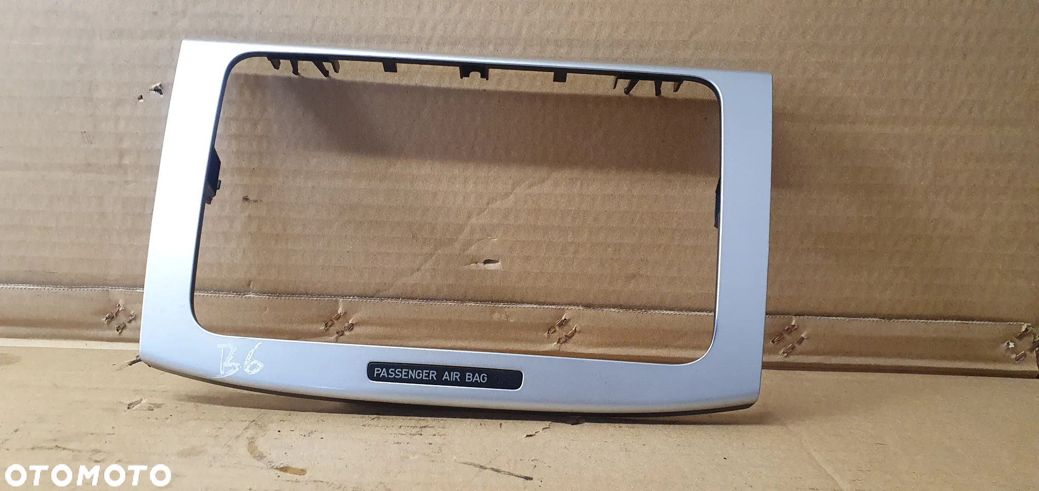 Ramka radia konsoli dekor VW Passat B6 3C0858069AE - 5