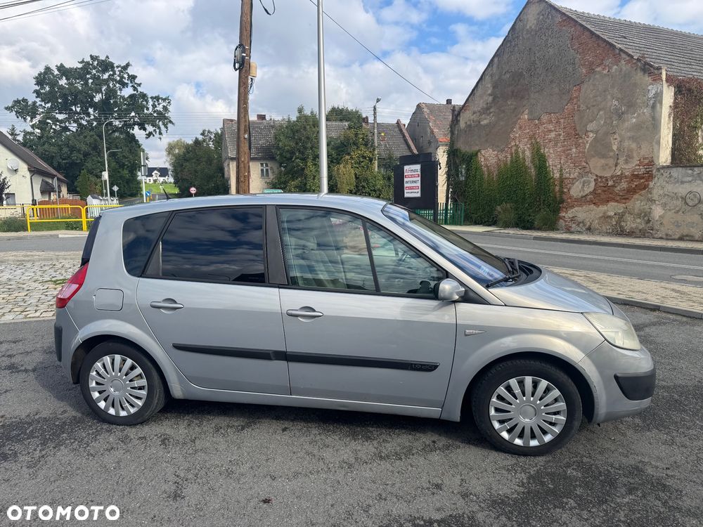 Renault Scenic - 4