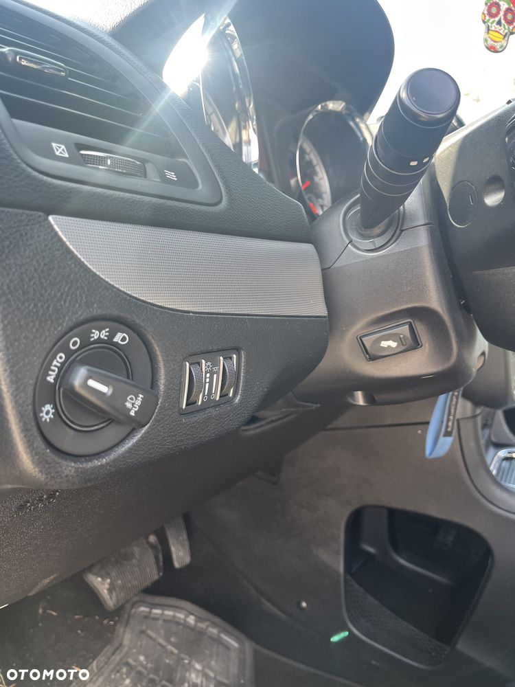 Dodge Grand Caravan 3.6 R/T - 11