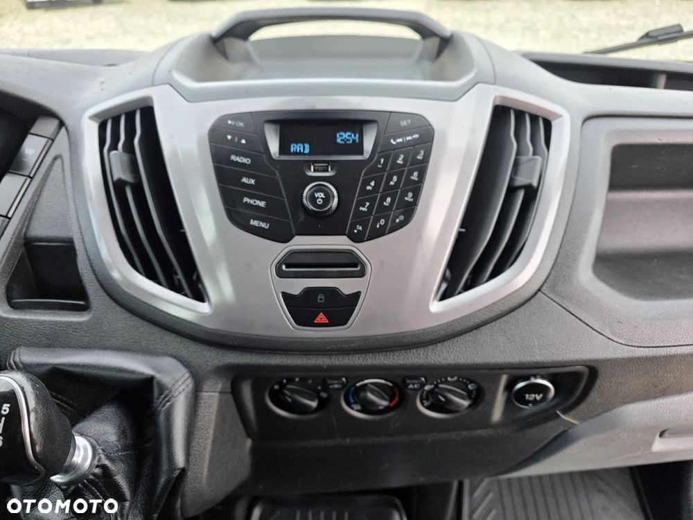 Ford TRANSIT 2,0 TDCI 170 KONNY WYWROTKA 3 STRONNA DOKA BRYGADÓWKA 7 OSOBOWA KLIMA WEBASTO LEDY 150T/KM PRZEBIEGU BLIŻNIAKI DO 3,5T WYWROT GWARANCJA - 24