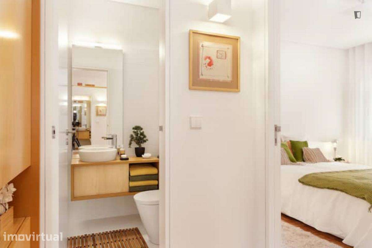 Apartamento com 1 quartos - localizado em Vitória Porto - Grande imagem: 5/51