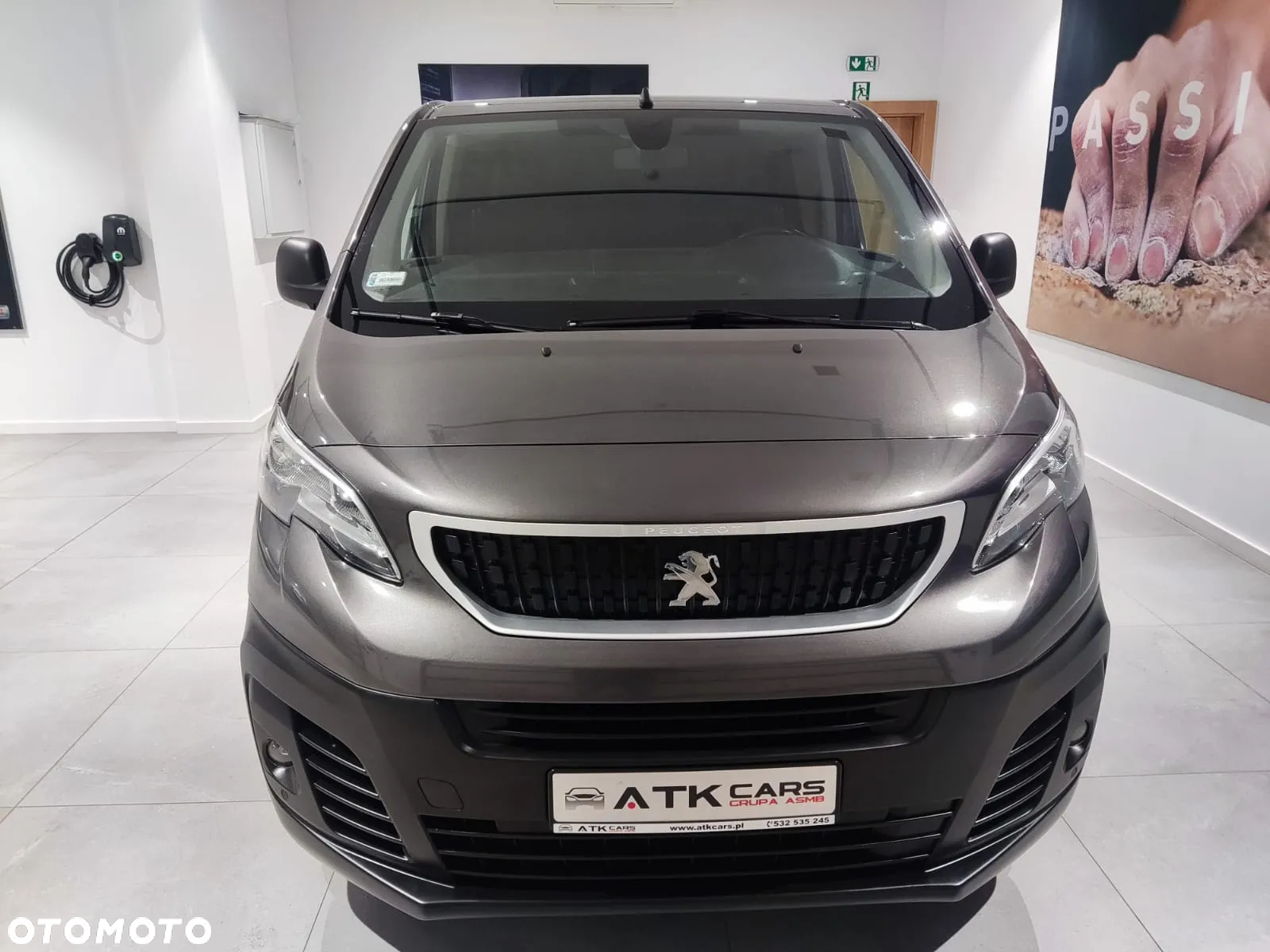 Peugeot EXPERT - 2