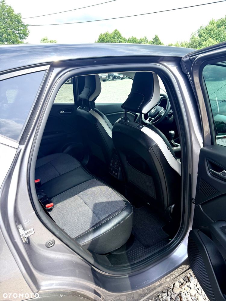 Renault Captur TCe 90 INTENS - 9