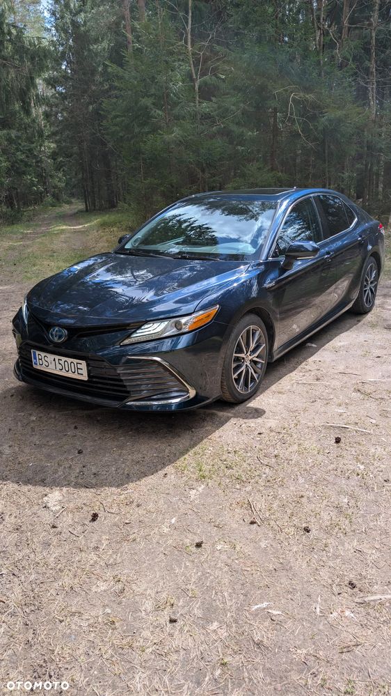 Toyota Camry Executive - 2