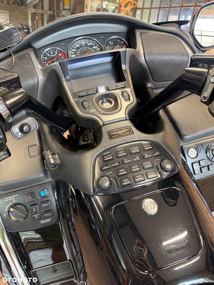 Honda GL - 13