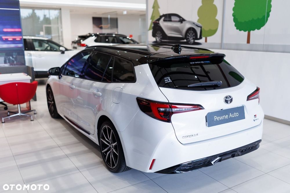 Toyota Corolla - 5