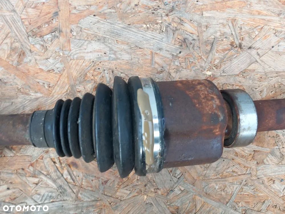 Półoś Prawa Renault Trafic III Lift Talento NV300 2020r 2.0 DCI 391005751R 93462023 - 6