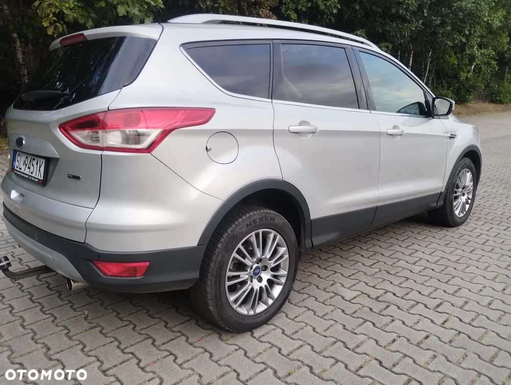 Ford Kuga - 4