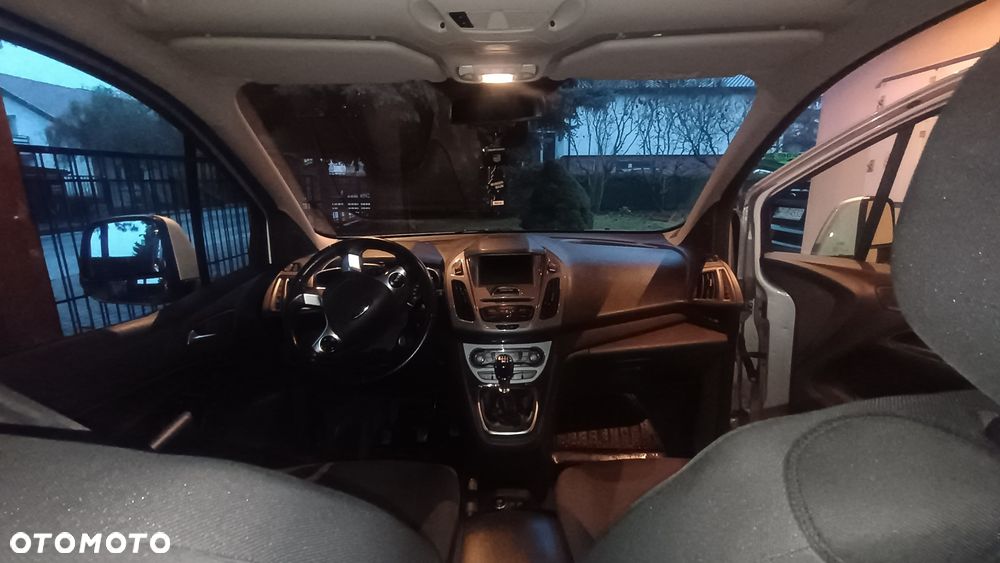 Ford Tourneo Connect Grand - 7