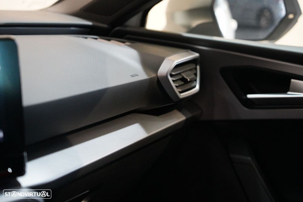 SEAT Leon ST 2.0 TDI FR - 43