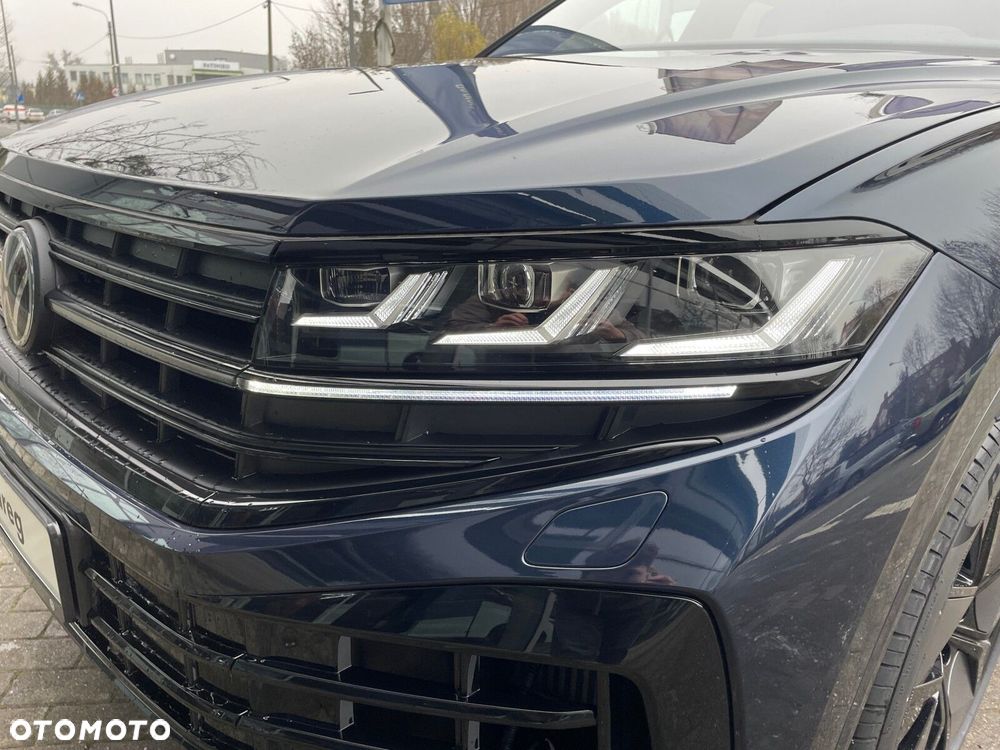 Volkswagen Touareg - 33