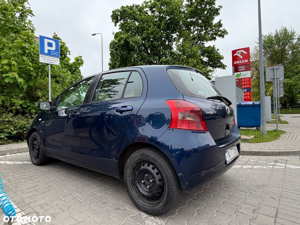 Toyota Yaris - 3