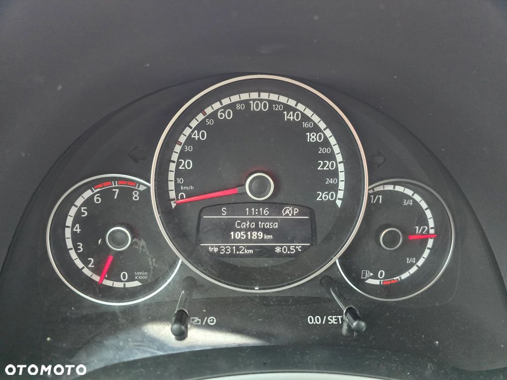 Volkswagen Beetle ver-1-4-tsi-dsg-blue-motion-techn-exclusive-design - 20