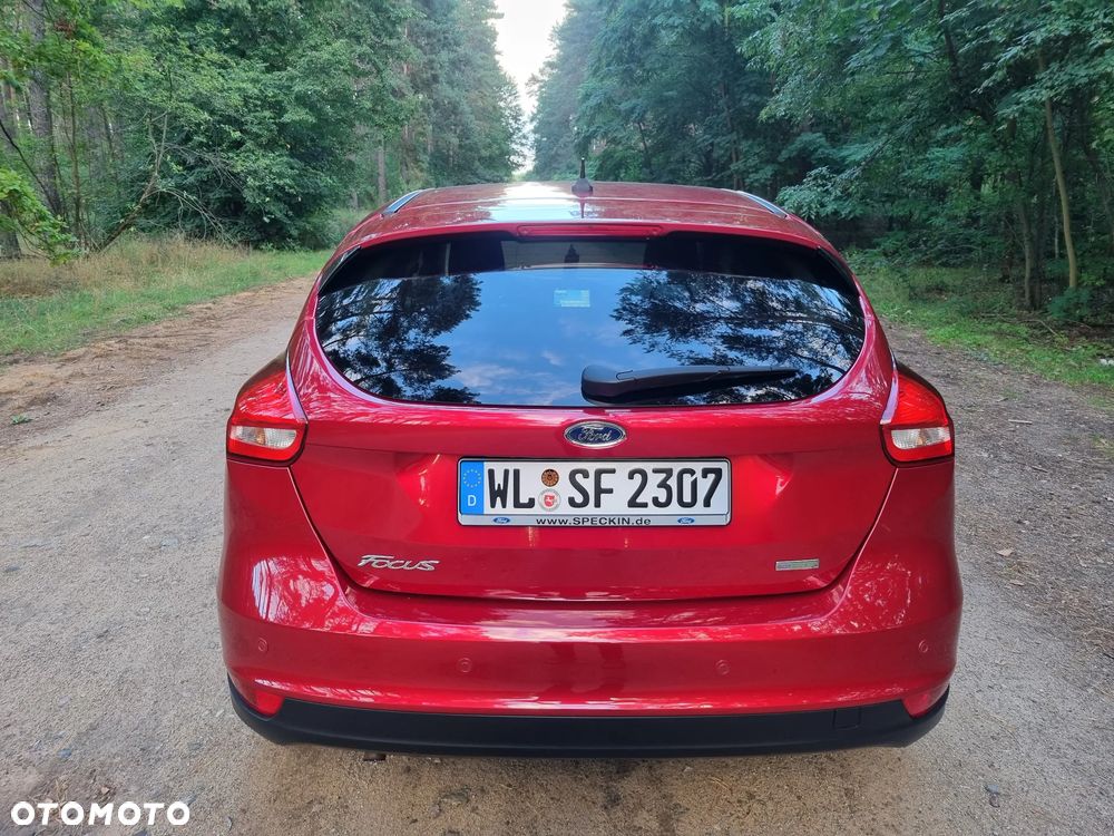 Ford Focus - 8