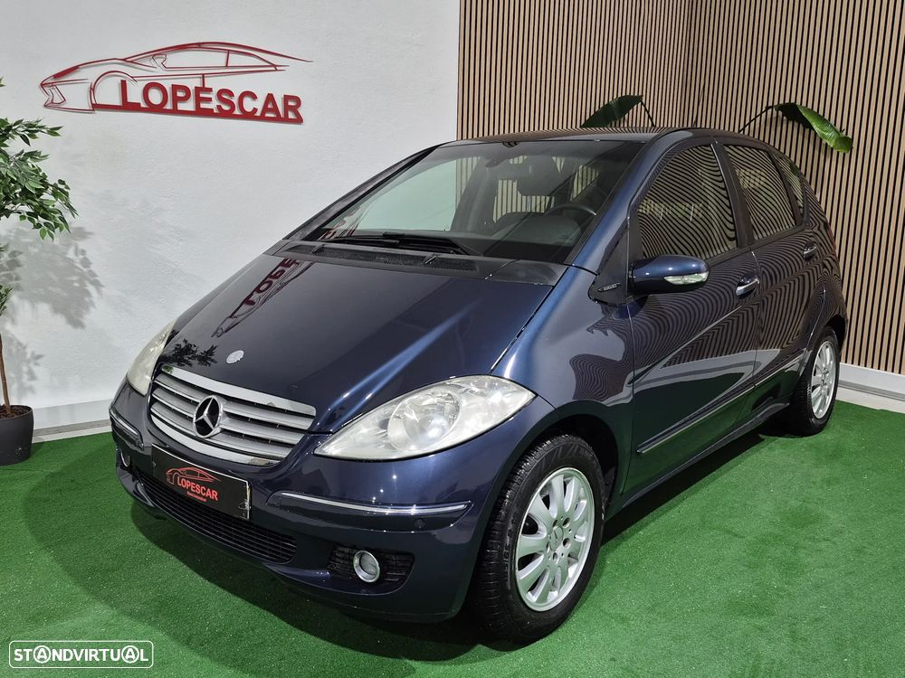 Mercedes-Benz A 150 Elegance Automatic - 1