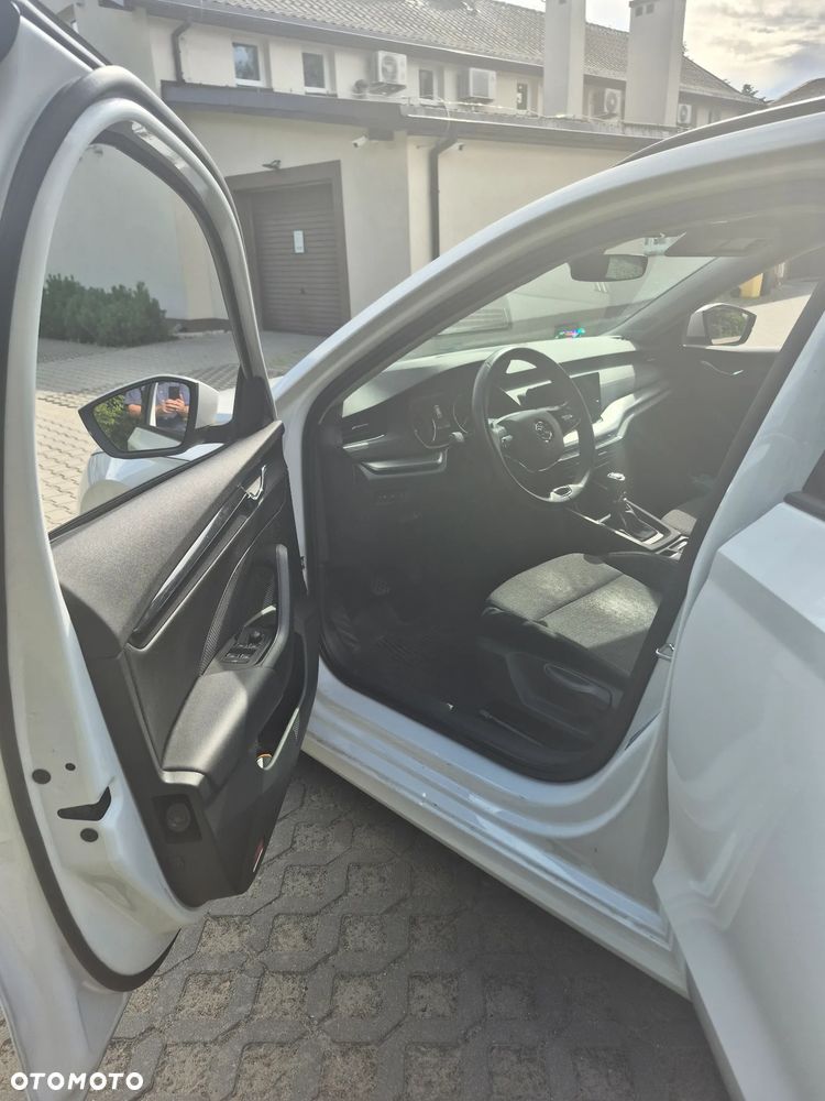 Skoda Octavia 1.5 TSI ACT Ambition - 4