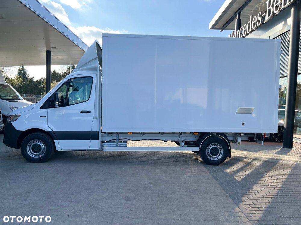 Mercedes-Benz Sprinter 314 e - 11