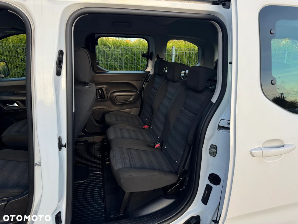 Opel Combo 1.5 CDTI Enjoy S&S - 22