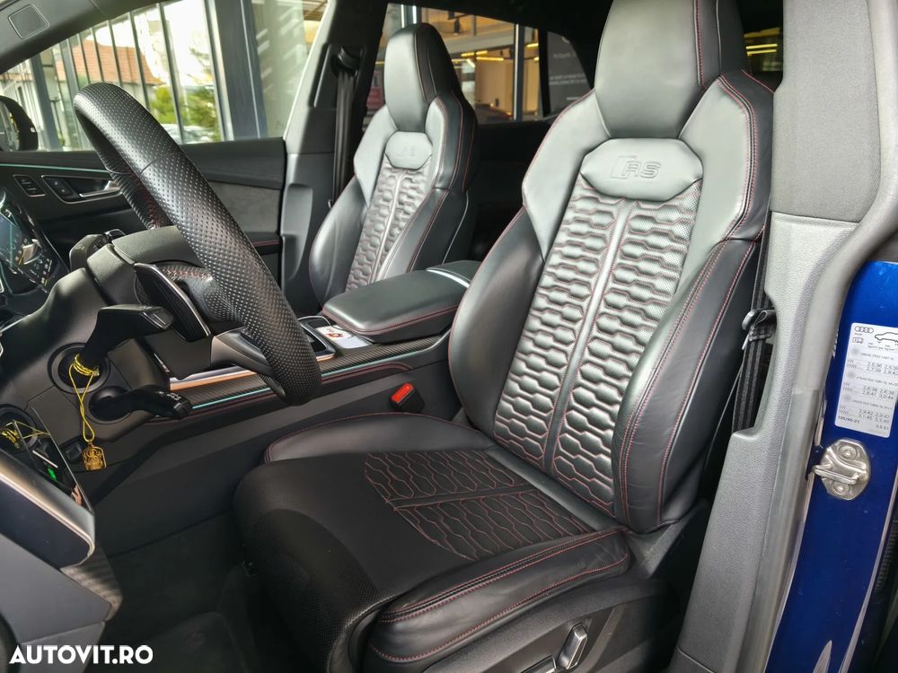 Audi RS Q8 - 8