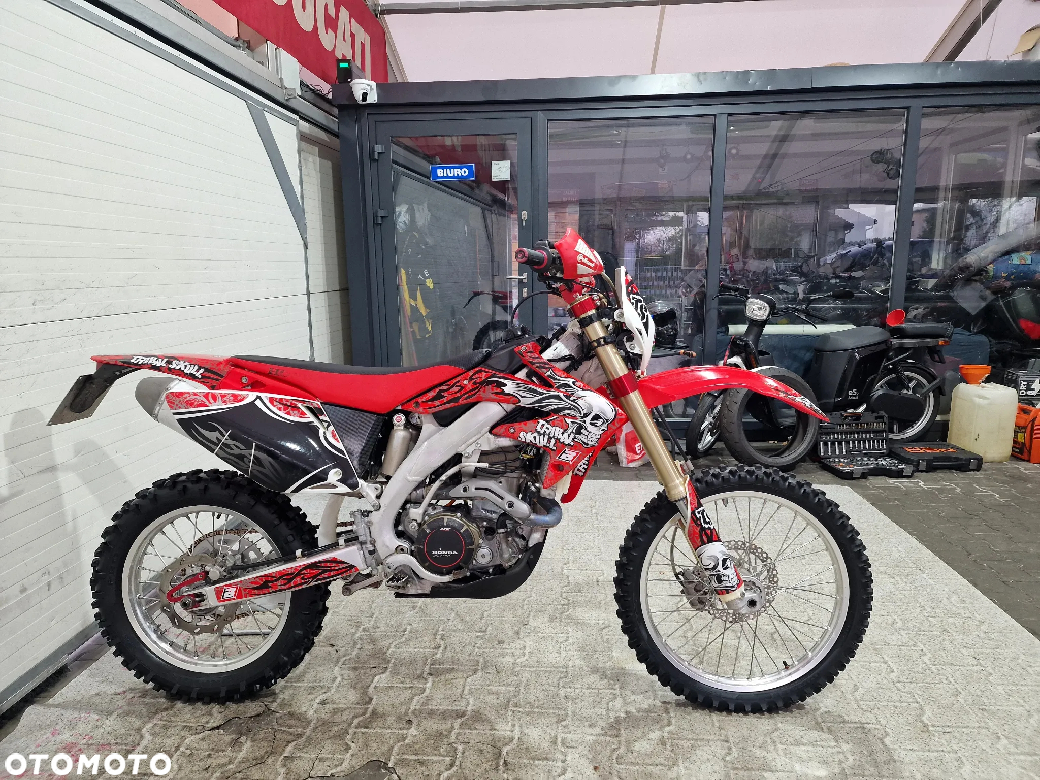Honda CRF - 18