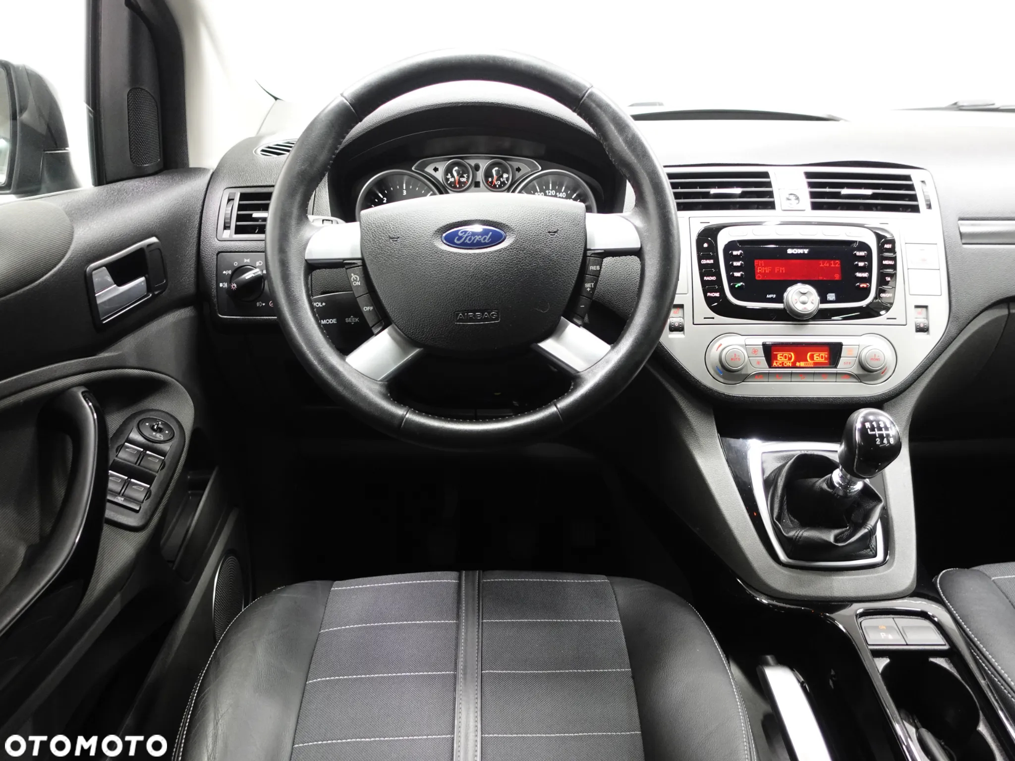 Ford Kuga 2.0 TDCi 4WD Titanium - 31