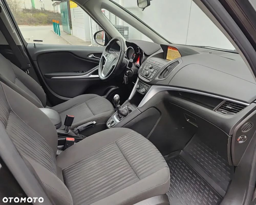 Opel Zafira 1.4 T Elite - 9
