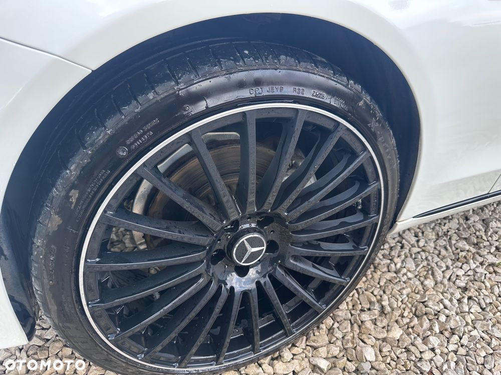 Mercedes-Benz Klasa C 300 7G-TRONIC - 30