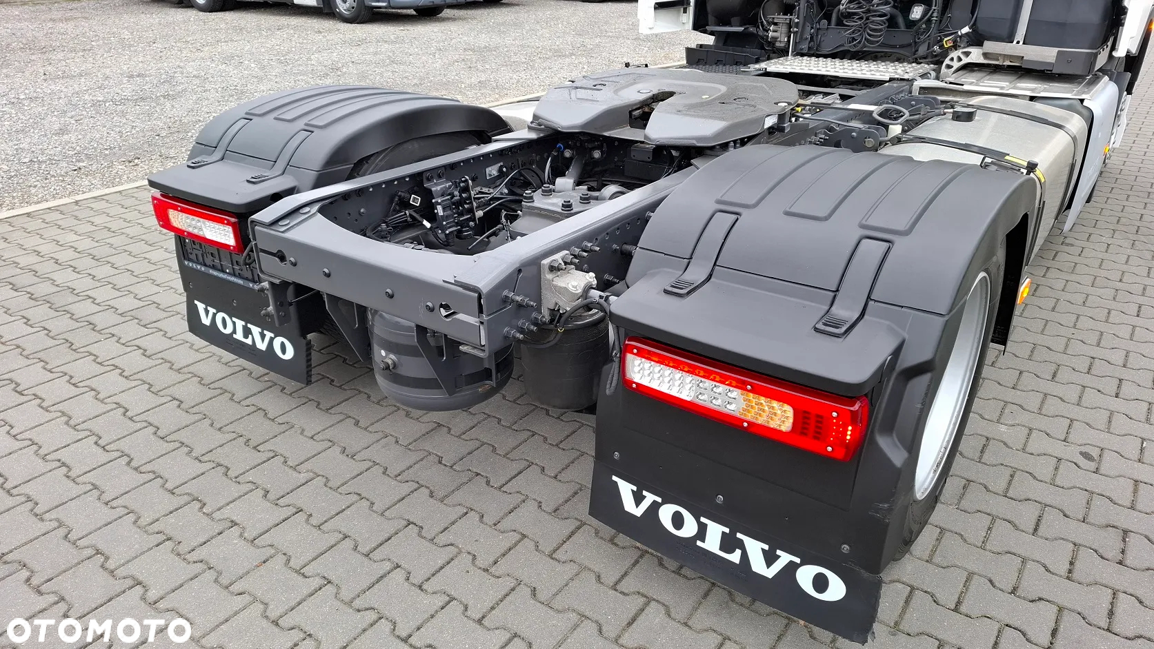 Volvo FH 460 I-SAVE / GLOB XL / LOW DECK / MEGA / I PARK COOL / FULL LED / - 18