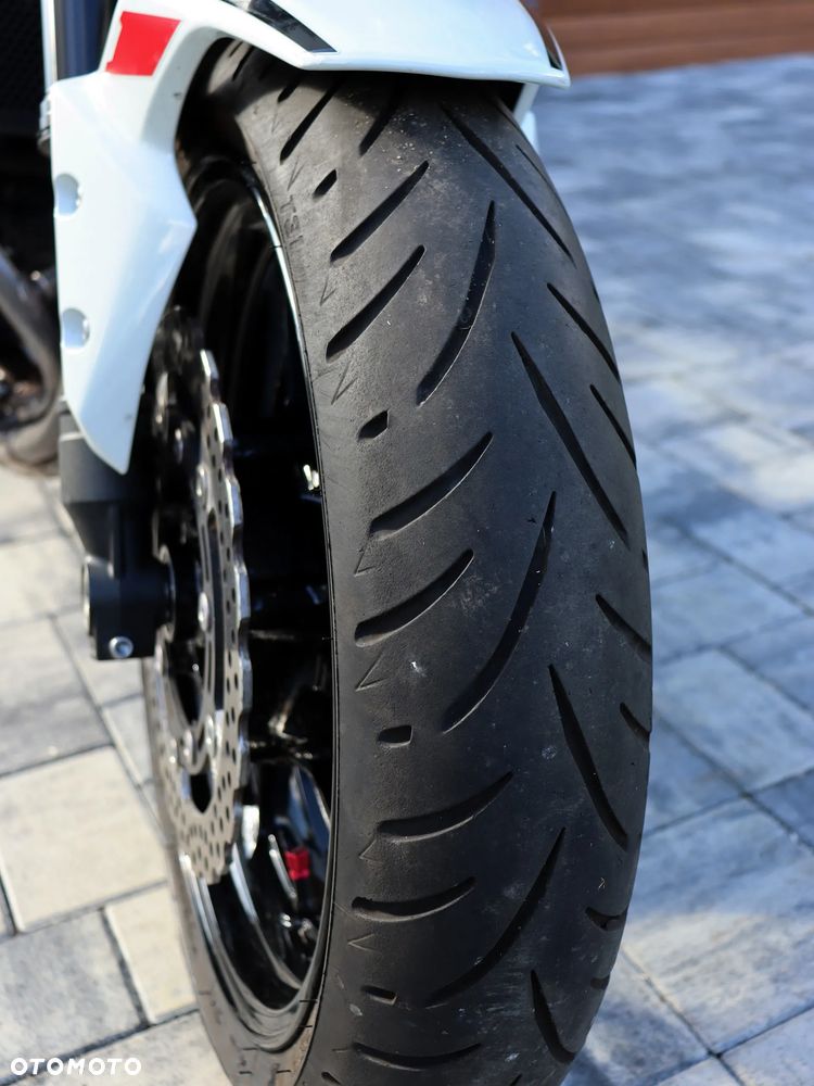 Kawasaki Z 900 - 13