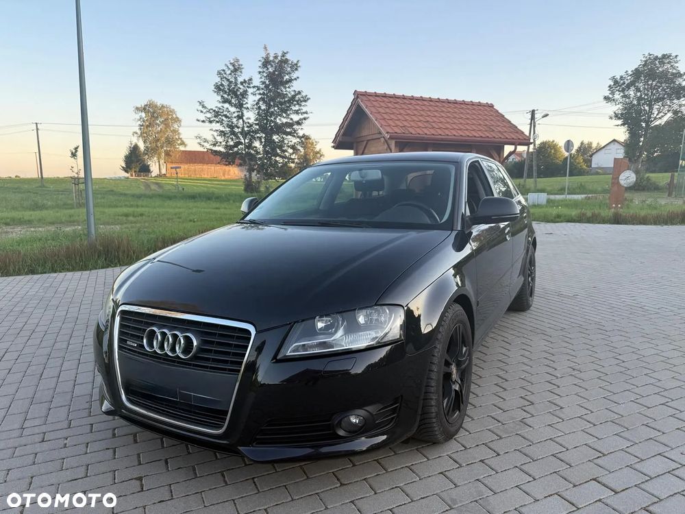 Audi A3 Sportback 2.0 TDI DPF Quattro Attraction - 1