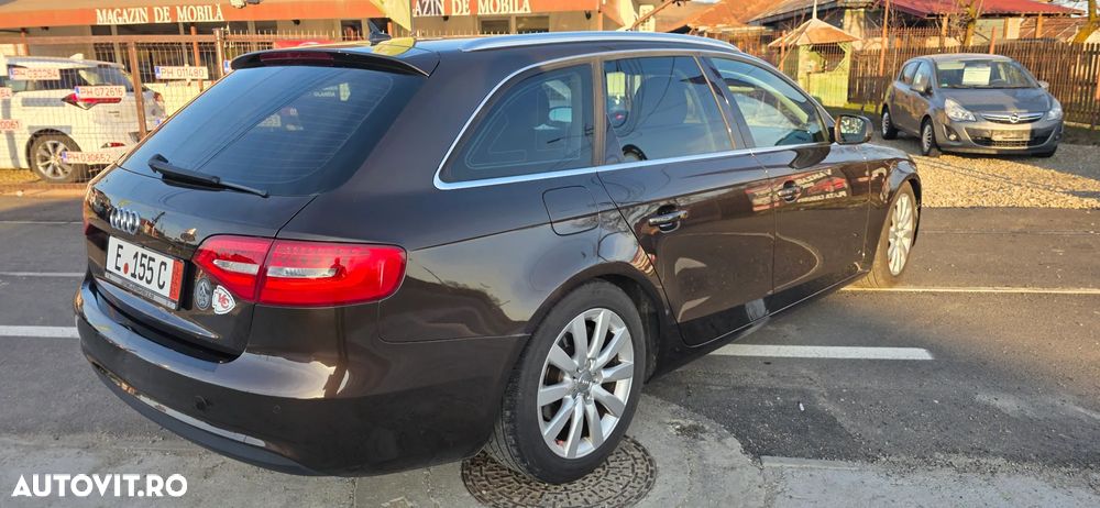 Audi A4 2.0 TDI DPF multitronic S line Sportpaket - 5