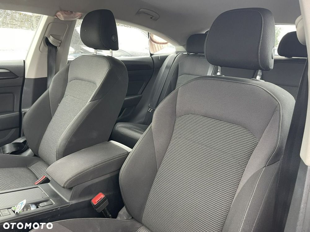Volkswagen Arteon 2.0 TSI Essence DSG - 11